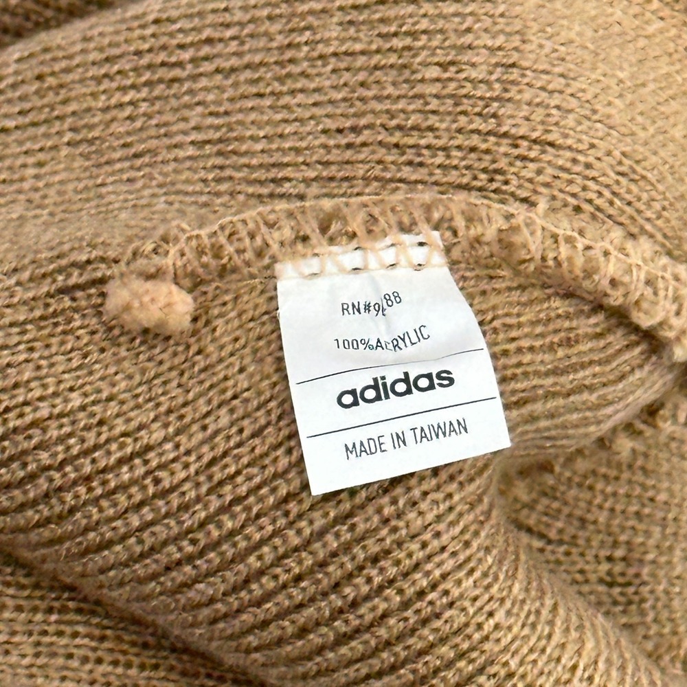 NWT Adidas Men's Postseason Fold Beanie Warm Sandstone Beige OSFA Rubber Logo - Picture 6 of 6